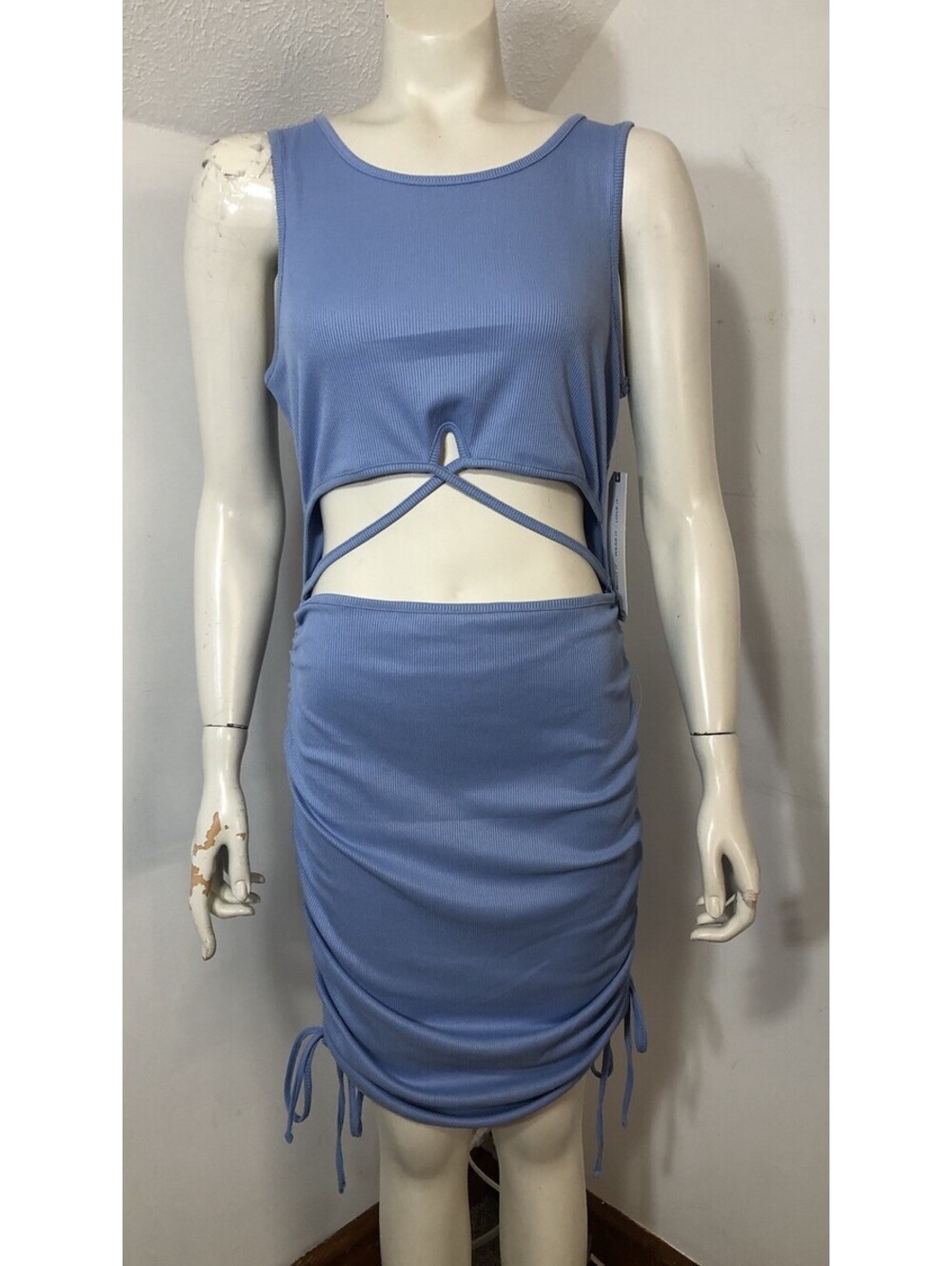 Almost Famous  New Juniors Large Sleeveless Ribbed Dress Cutout Middle Strappy